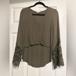 ILLA ILLA Taupe Blouse with Olive Lace Sleeves